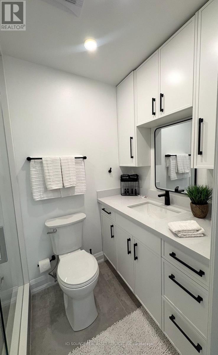 3 - 754 Queen Street E, Toronto, Ontario  M4M 1H4 - Photo 12 - E13709174