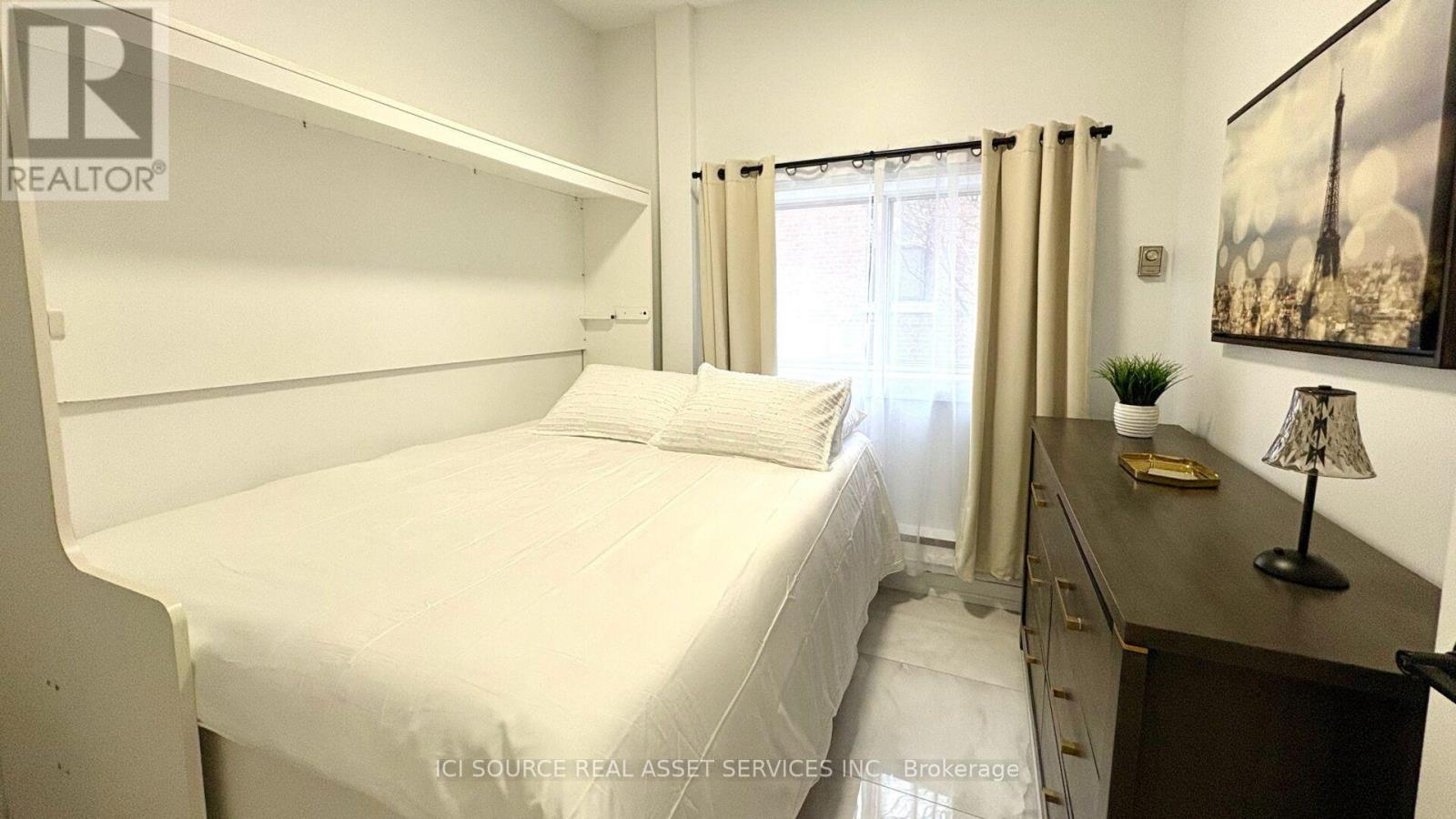 3 - 754 Queen Street E, Toronto, Ontario  M4M 1H4 - Photo 22 - E13709174