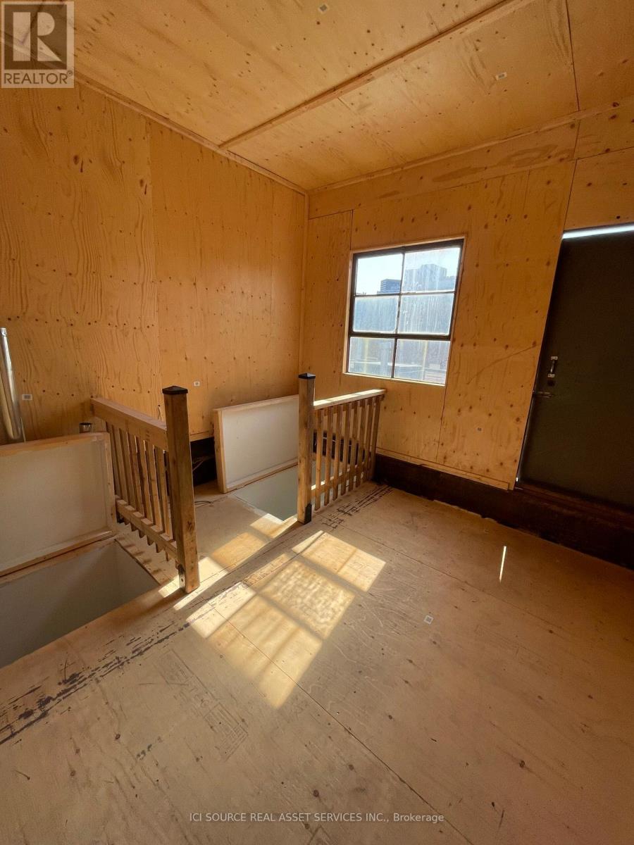3 - 754 Queen Street E, Toronto, Ontario  M4M 1H4 - Photo 26 - E13709174