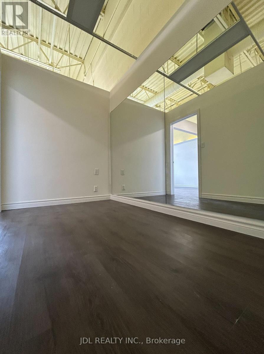 Unit 20 - 290 Yorktech Dr Drive, Markham, Ontario  L6G 0A7 - Photo 8 - N13709114