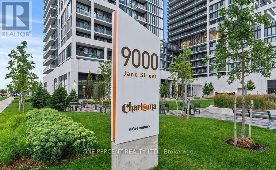 13 - 9000 Jane Street E, Vaughan (Vellore Village), Ontario  L4K 0M6 - Photo 2 - N13709144