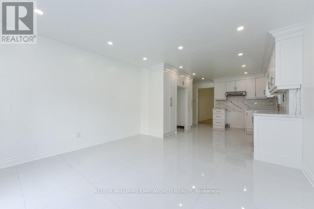 24 Marconi Avenue, Vaughan, Ontario  L4L 7A5 - Photo 16 - N13709158