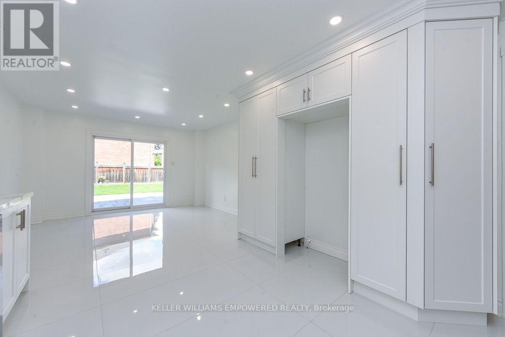 24 Marconi Avenue, Vaughan, Ontario  L4L 7A5 - Photo 18 - N13709158