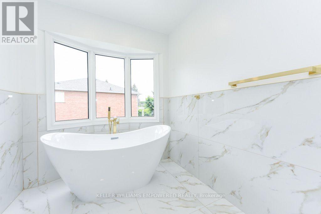 24 Marconi Avenue, Vaughan, Ontario  L4L 7A5 - Photo 32 - N13709158
