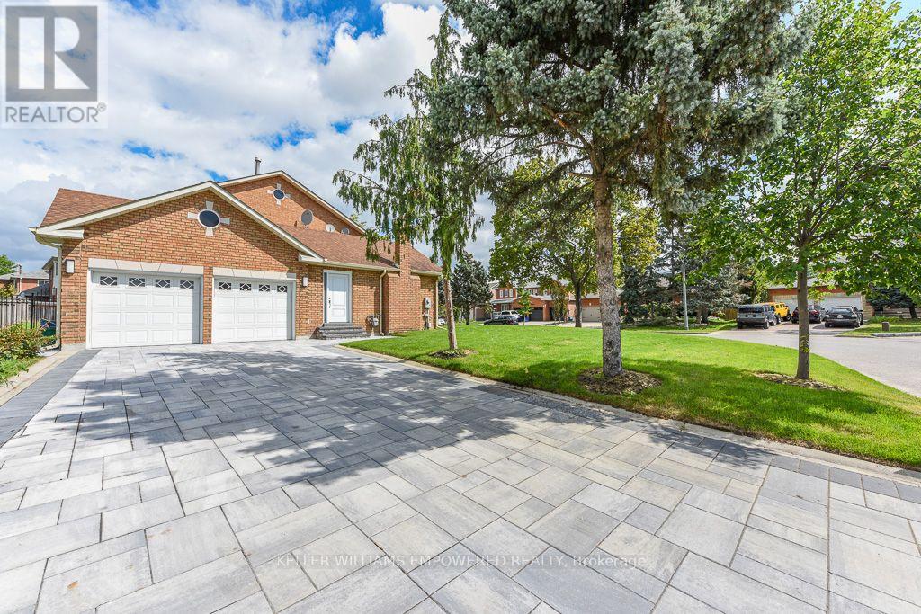 24 Marconi Avenue, Vaughan, Ontario  L4L 7A5 - Photo 4 - N13709158