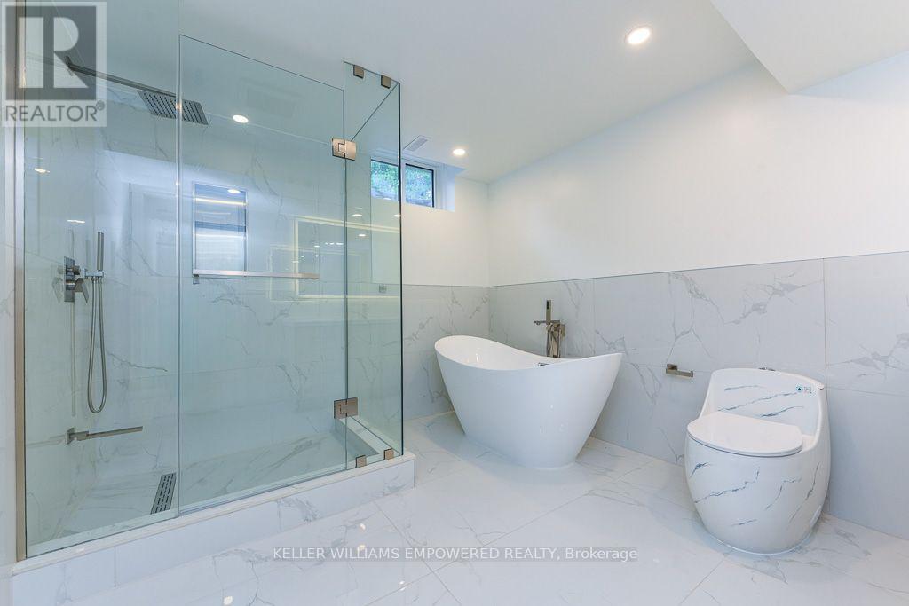 24 Marconi Avenue, Vaughan, Ontario  L4L 7A5 - Photo 41 - N13709158