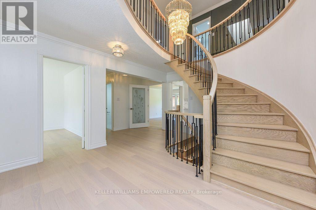24 Marconi Avenue, Vaughan, Ontario  L4L 7A5 - Photo 6 - N13709158