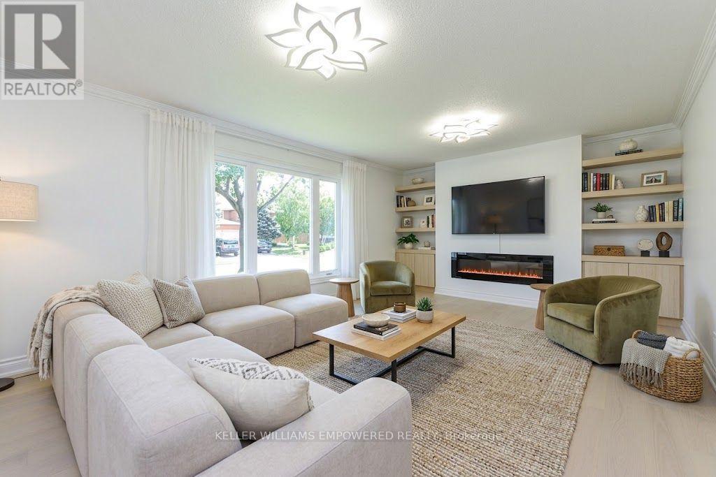 24 Marconi Avenue, Vaughan, Ontario  L4L 7A5 - Photo 9 - N13709158