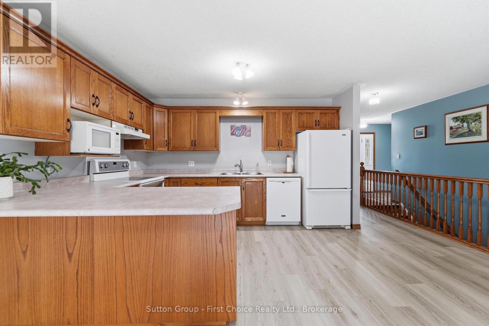 56 Huron Road, West Perth (Mitchell), Ontario  N0K 1N0 - Photo 12 - X13709146