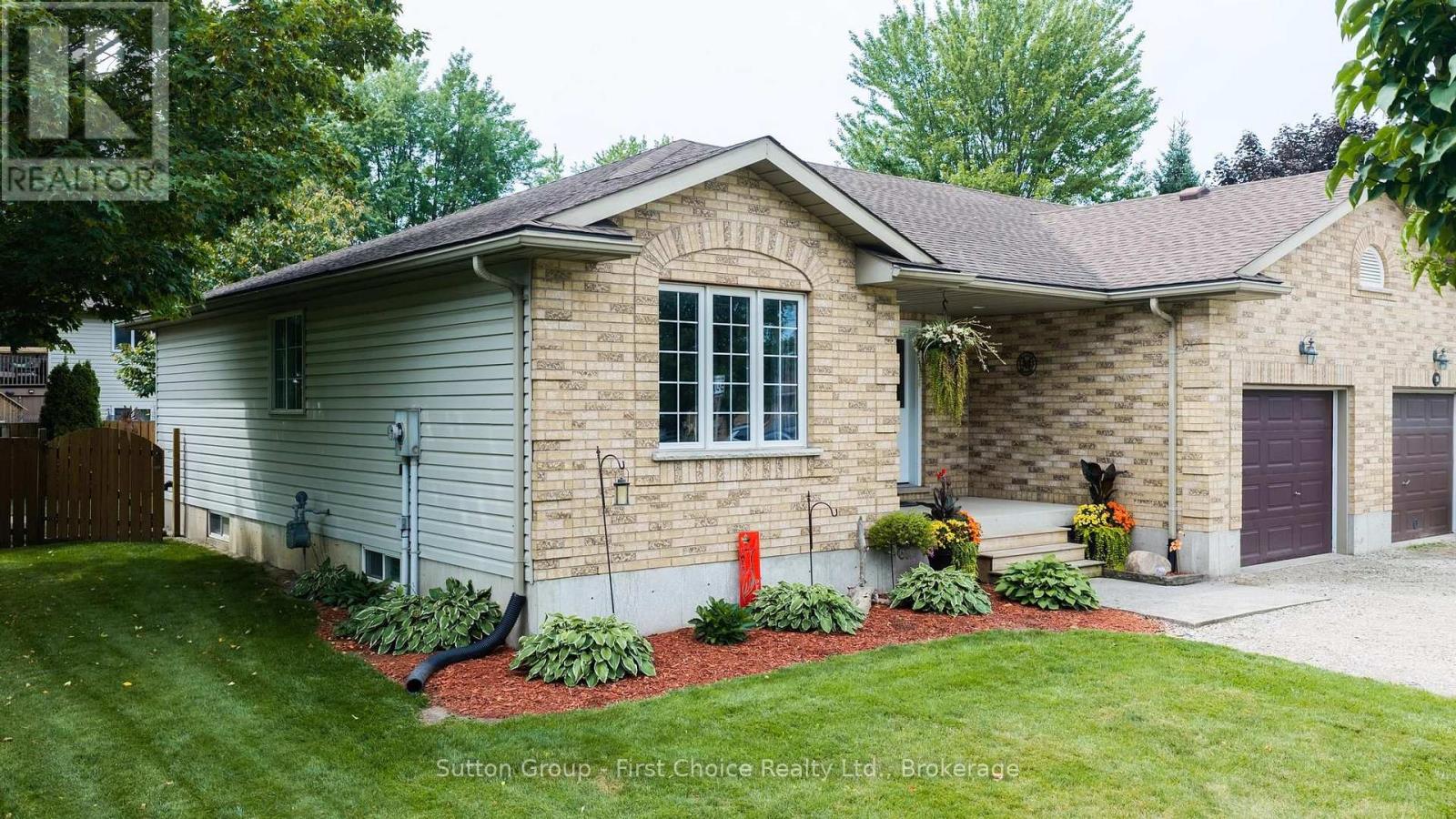 56 Huron Road, West Perth (Mitchell), Ontario  N0K 1N0 - Photo 3 - X13709146