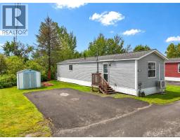 28 Douglas Crescent, New Maryland, New Brunswick