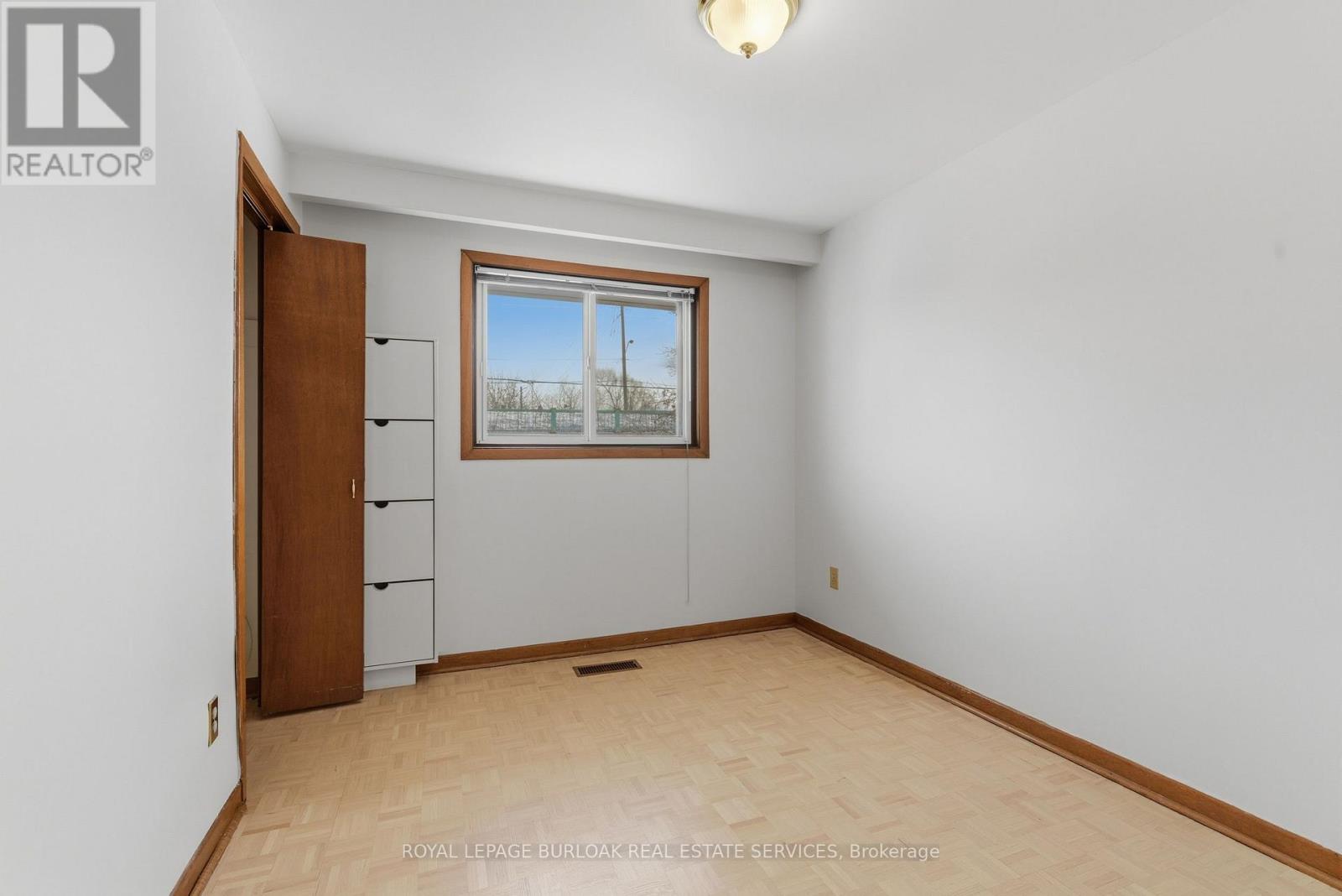44 Browns Line, Toronto, Ontario  M8W 3S9 - Photo 15 - W13709116