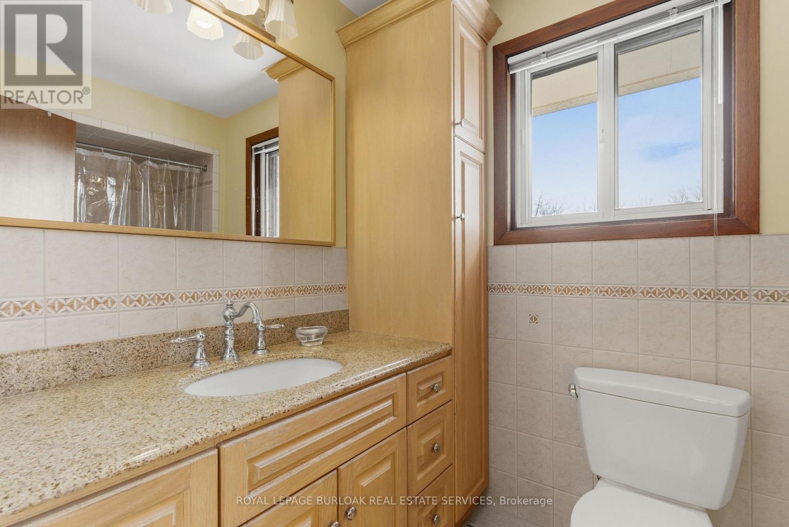 44 Browns Line, Toronto, Ontario  M8W 3S9 - Photo 17 - W13709116