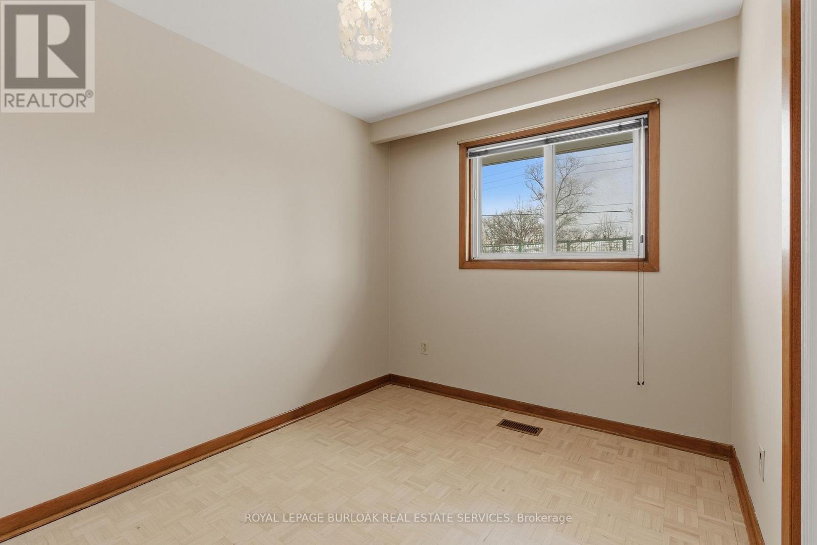 44 Browns Line, Toronto, Ontario  M8W 3S9 - Photo 19 - W13709116