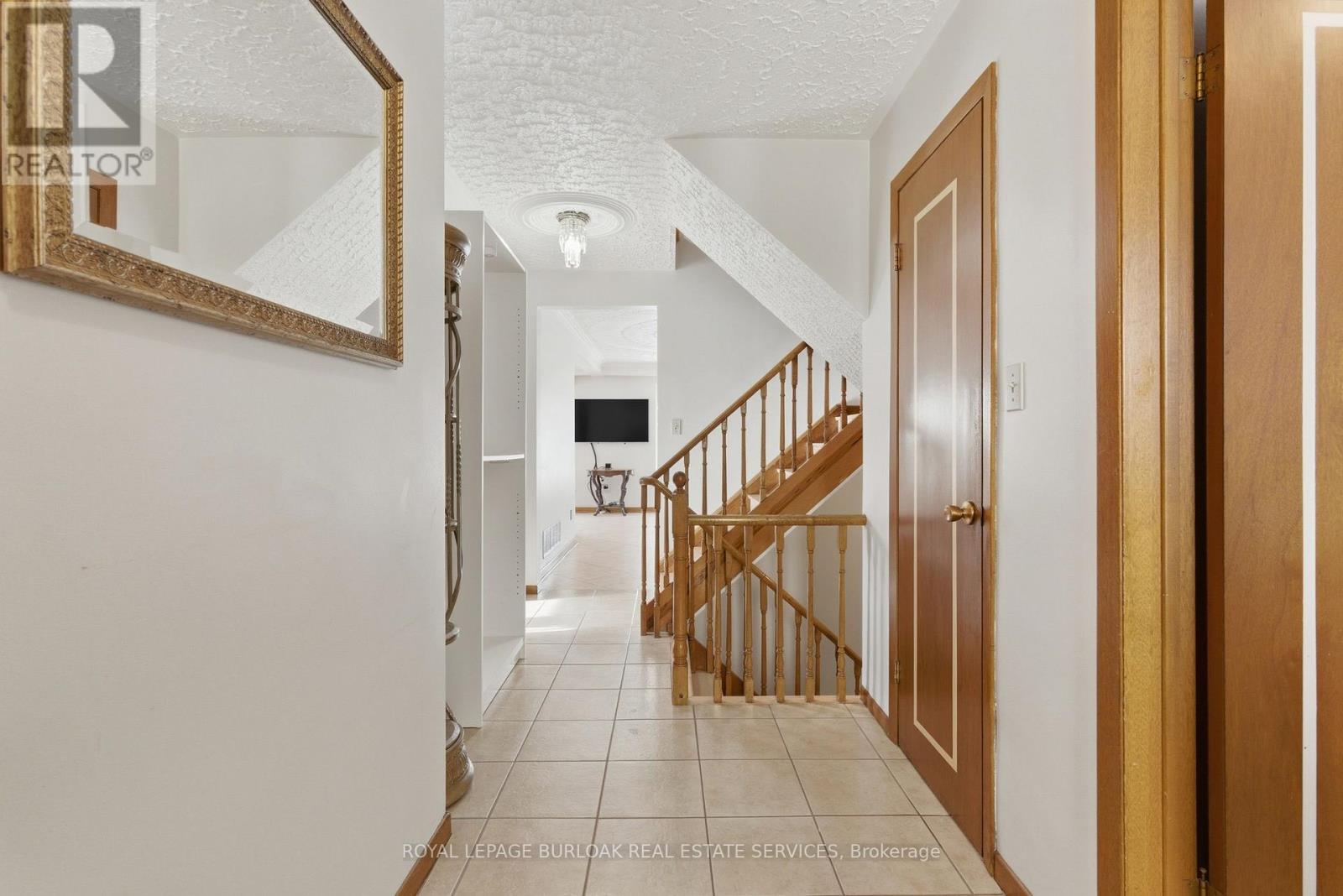 44 Browns Line, Toronto, Ontario  M8W 3S9 - Photo 3 - W13709116