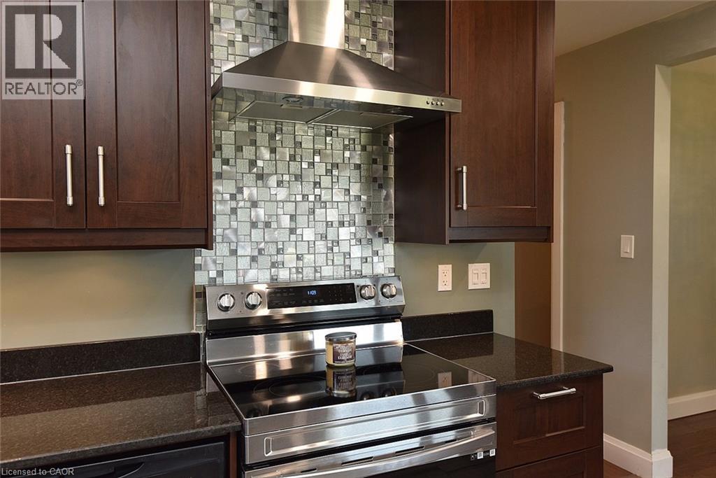 12 Rainham Street, Hamilton, Ontario  L8W 1J8 - Photo 15 - 40848410