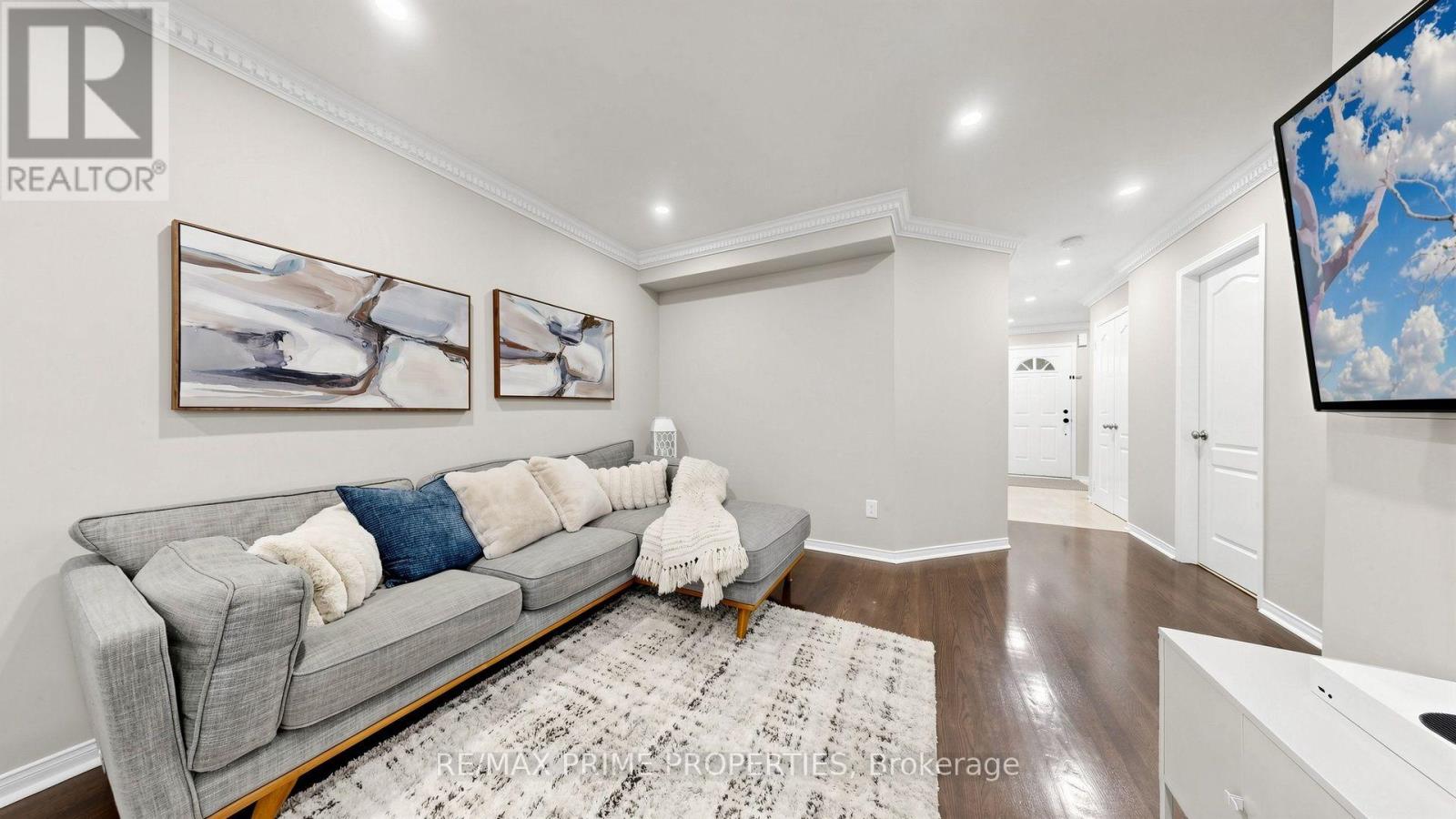 18b - 1084 Queen Street W, Mississauga, Ontario  L5H 4K4 - Photo 4 - W13709128