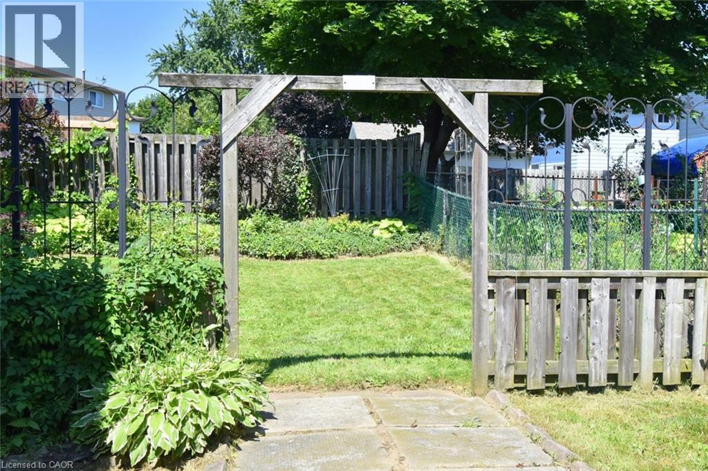 12 Rainham Street, Hamilton, Ontario  L8W 1J8 - Photo 38 - 40848410