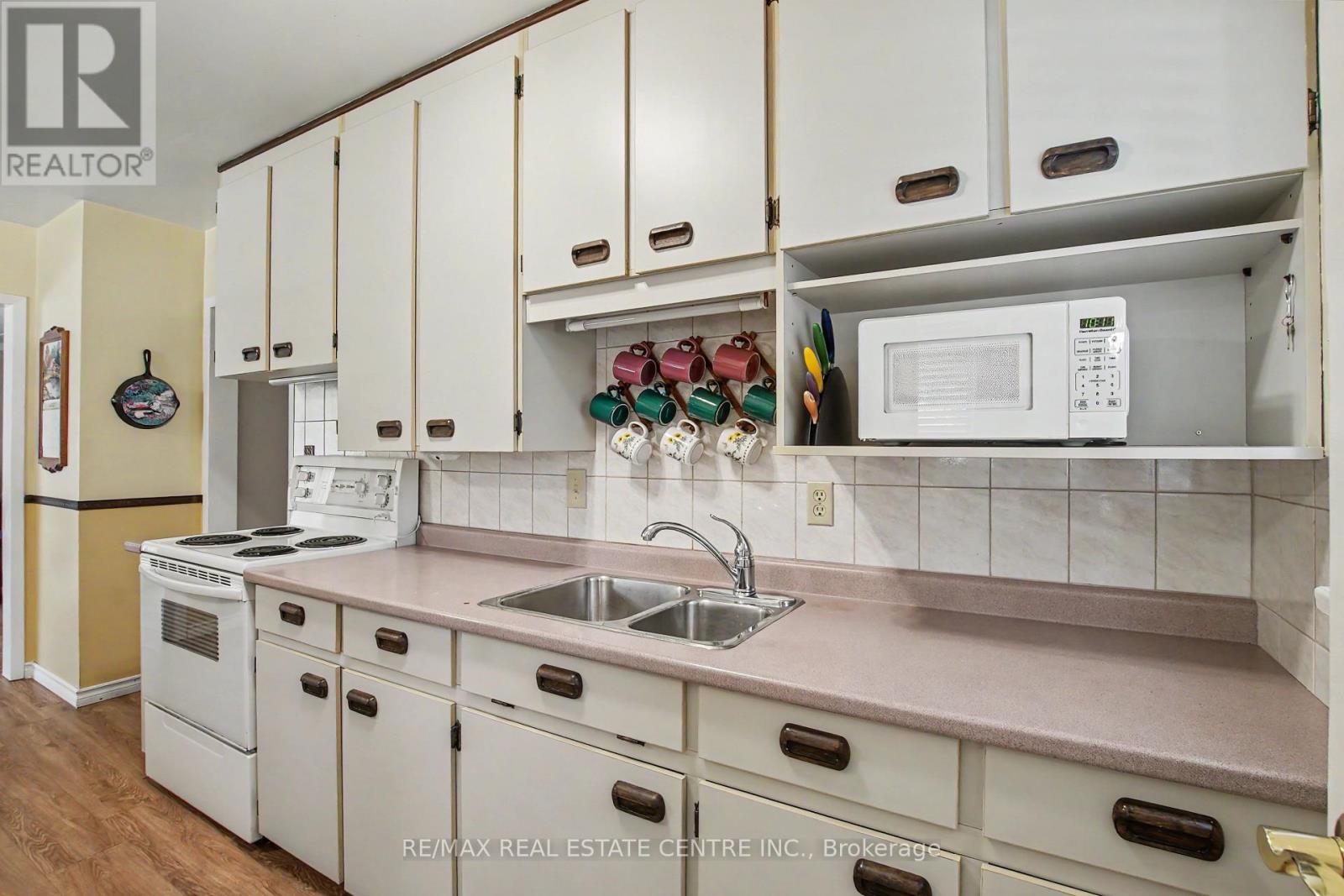 209 Franklin Street S, Kitchener, Ontario  N2C 1R8 - Photo 9 - X13709140