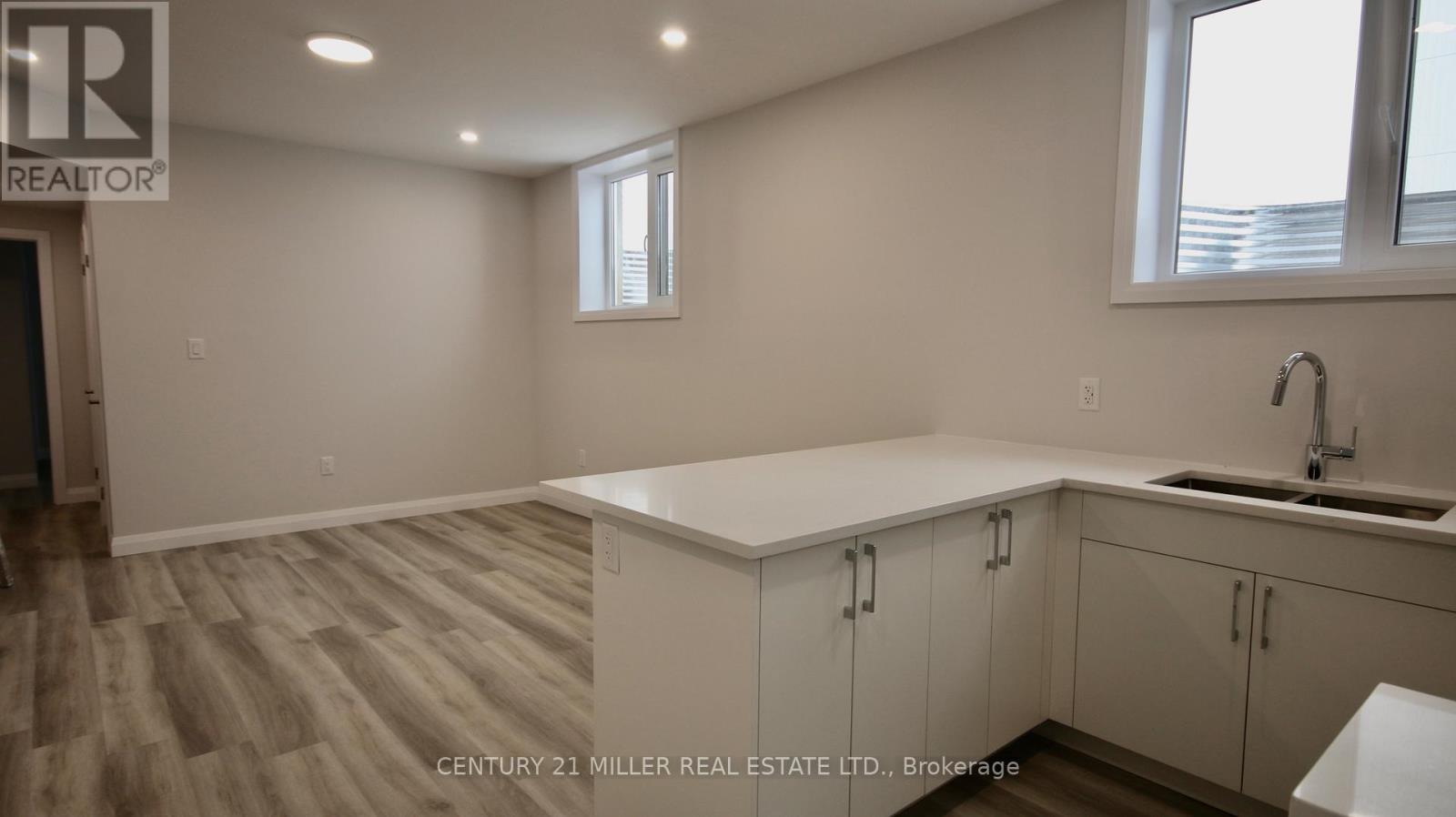 1160 Hobbs Drive, London South, Ontario  N6M 0M2 - Photo 5 - X13709164