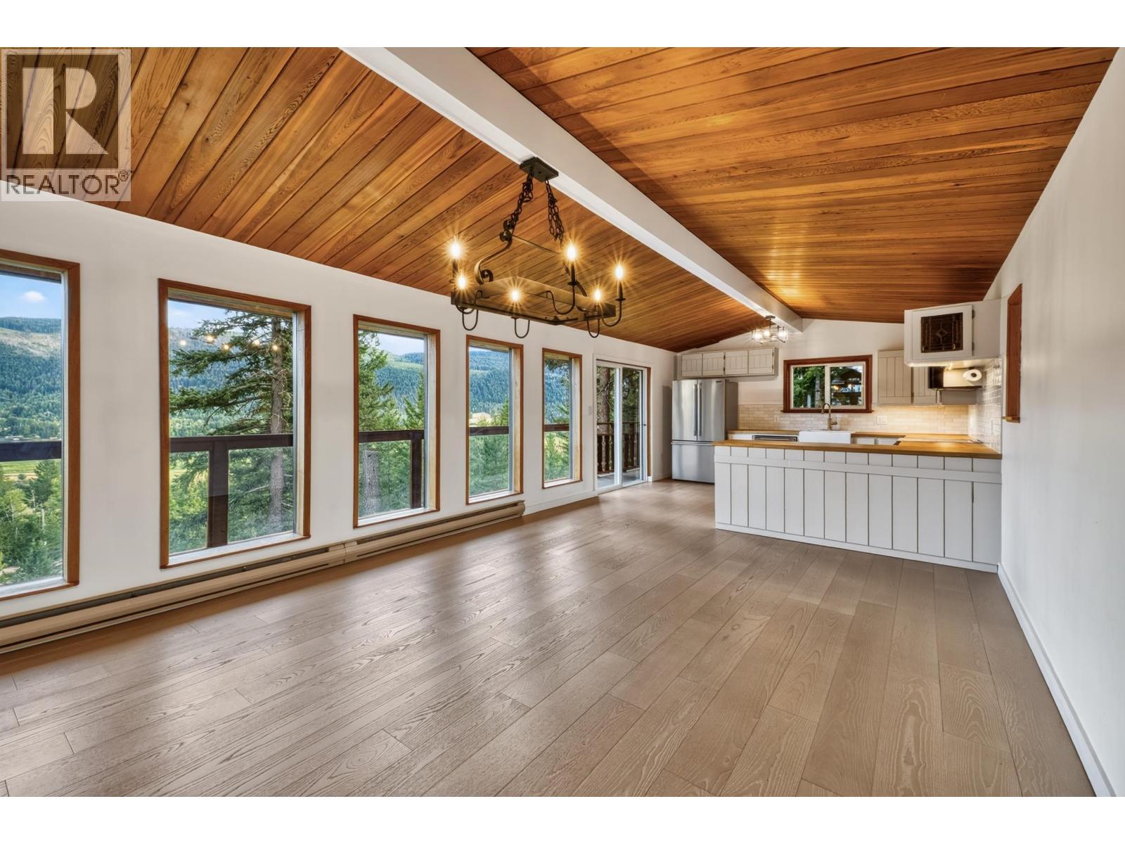7263 Summit Road, Canim Lake, British Columbia  V0K 1J0 - Photo 7 - R3158500