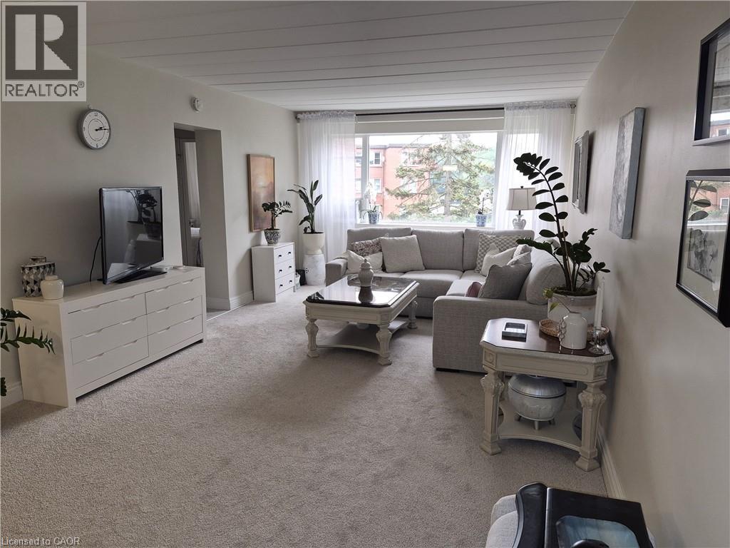 2422 New Street Unit# 9, Burlington, Ontario  L7R 1J6 - Photo 3 - 40845122
