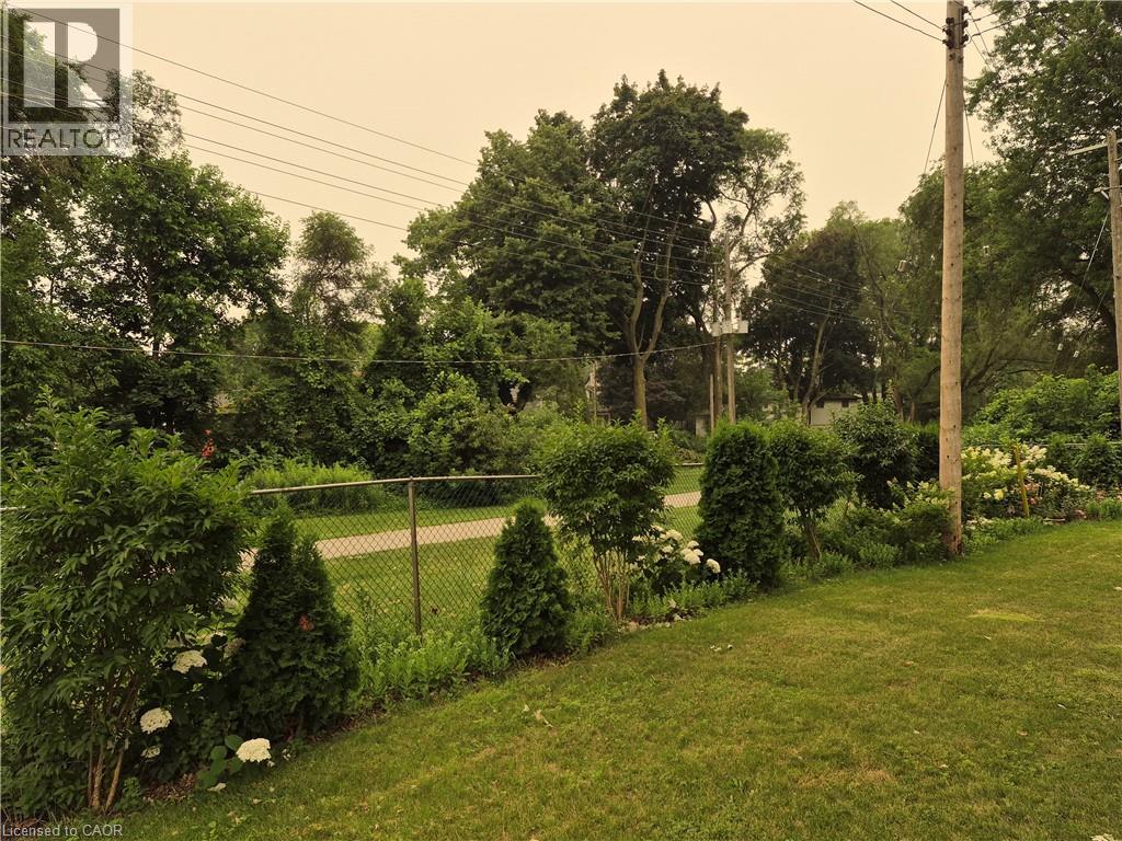 2422 New Street Unit# 9, Burlington, Ontario  L7R 1J6 - Photo 22 - 40845122