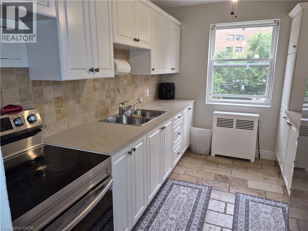 2422 New Street Unit# 9, Burlington, Ontario  L7R 1J6 - Photo 7 - 40845122