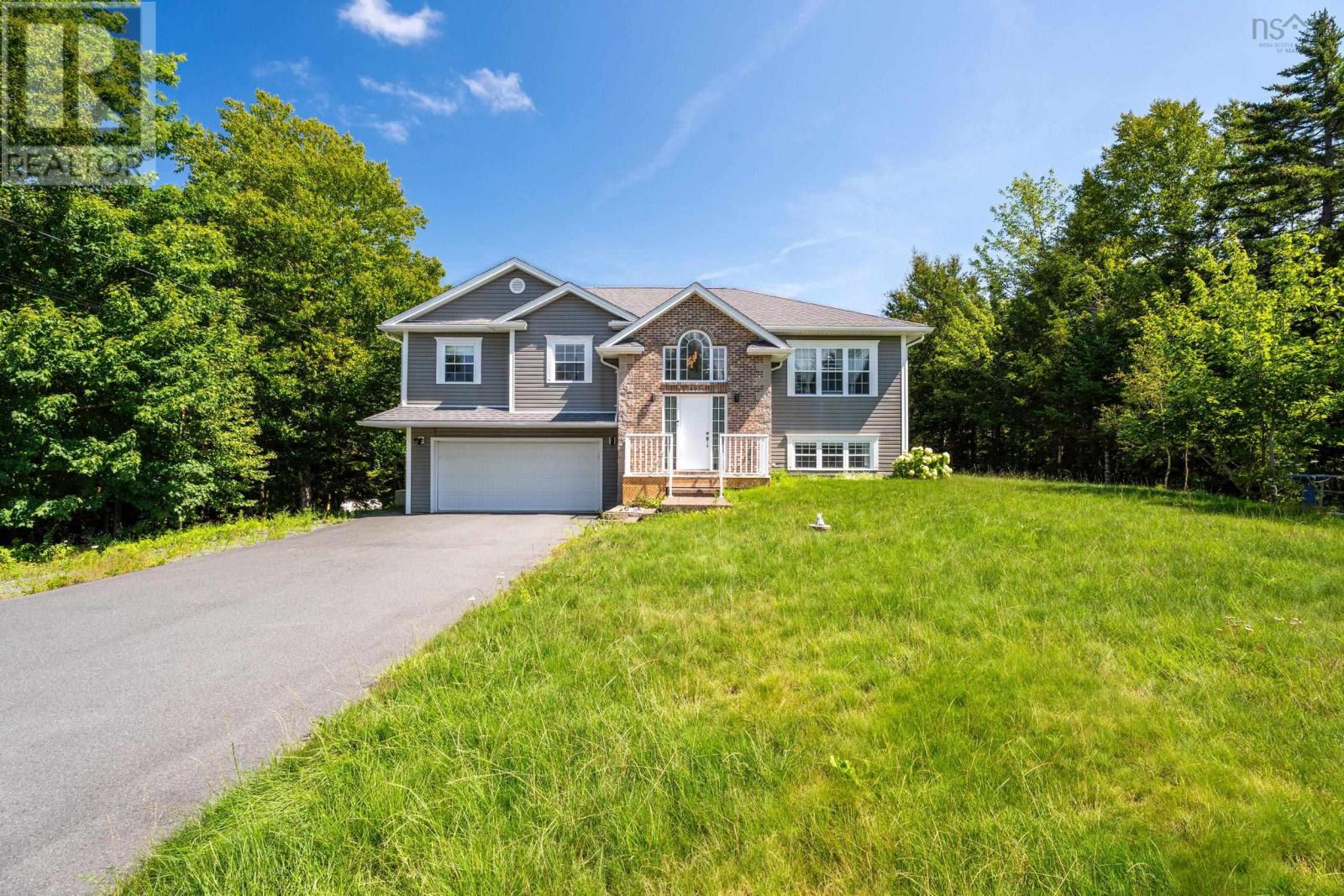 495 Gatehouse Run, Hammonds Plains, Nova Scotia  B4B 0A9 - Photo 2 - 202621406