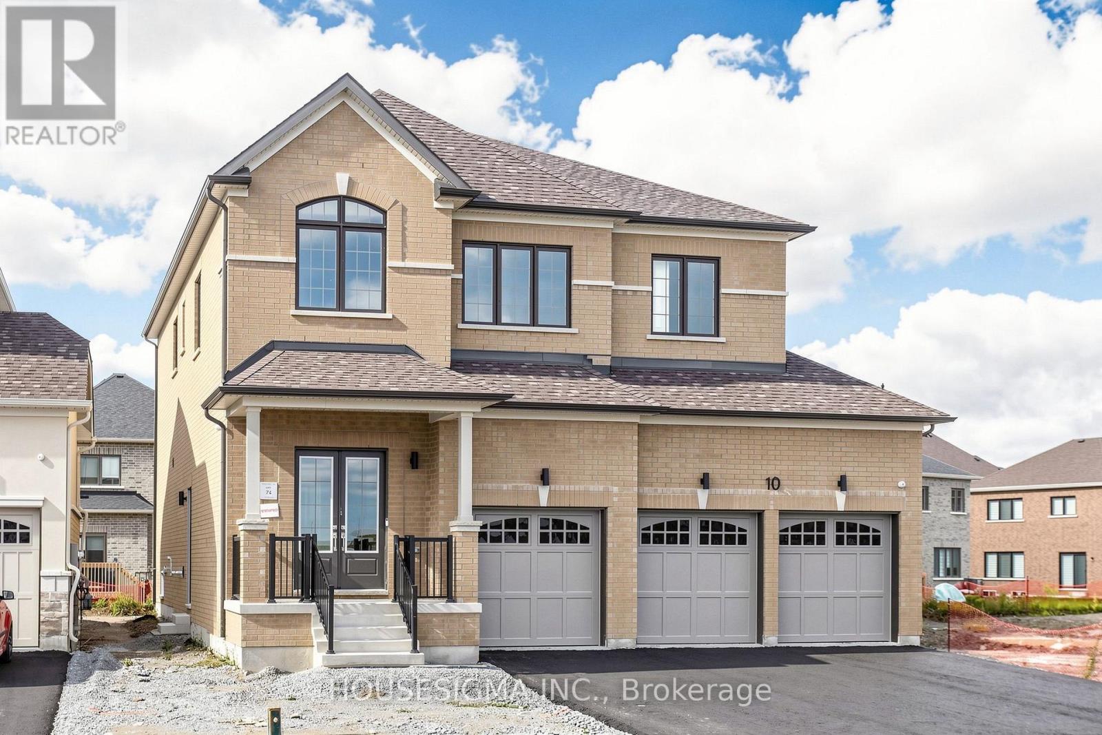 10 MAX BULMER COURT, Georgina, Ontario