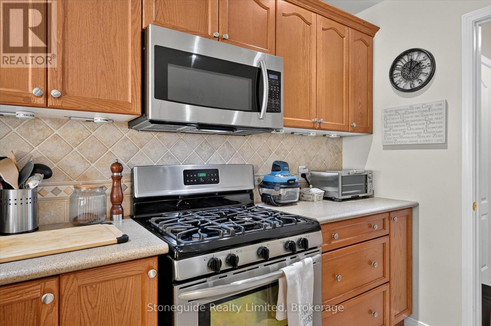 2 - 909 Wentworth Street, Peterborough, Ontario  K9J 8R7 - Photo 17 - X13709196