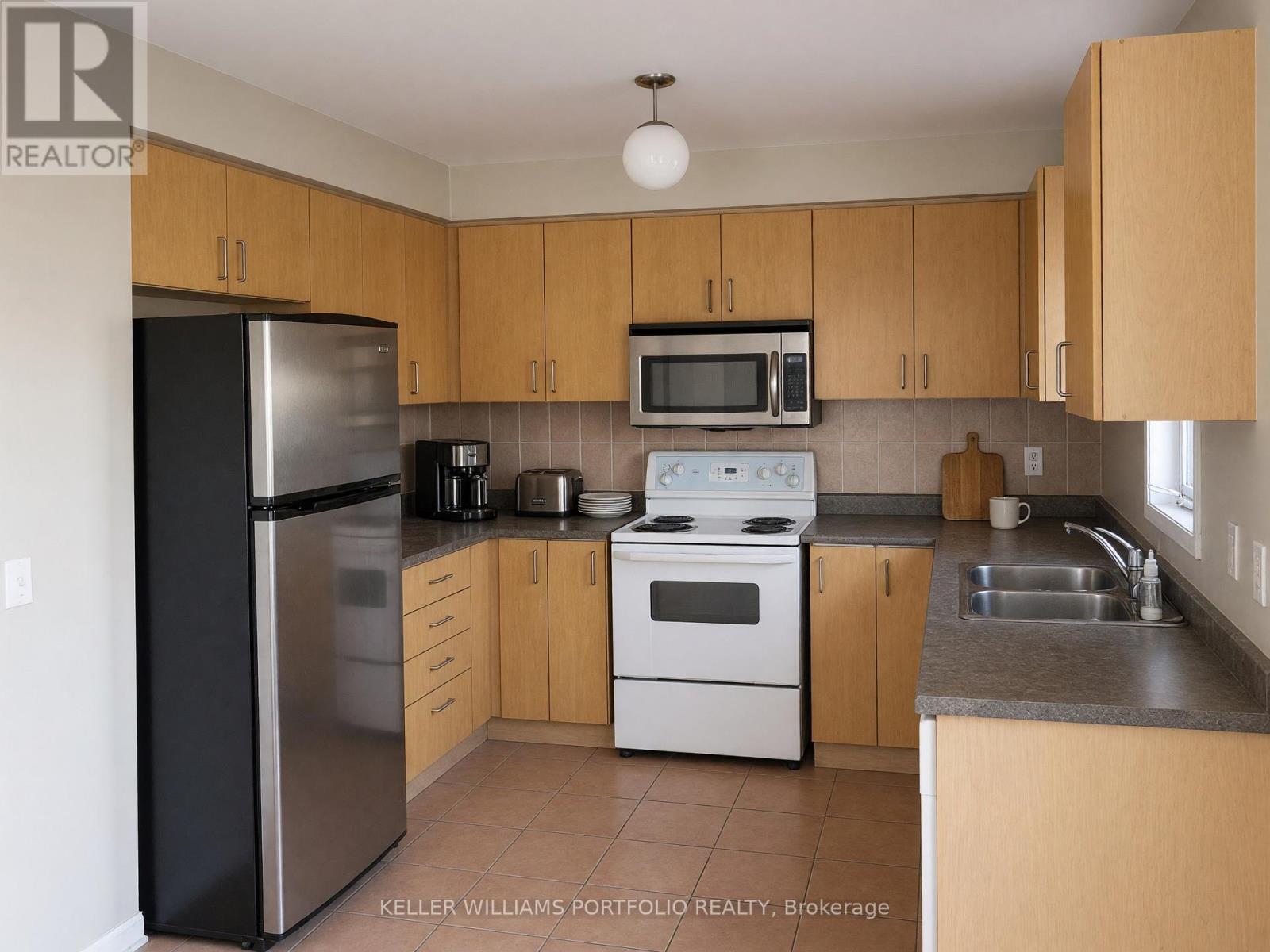 5 Provincetown Road, Toronto, Ontario M1C 5J4 - Photo 2 - E13709194