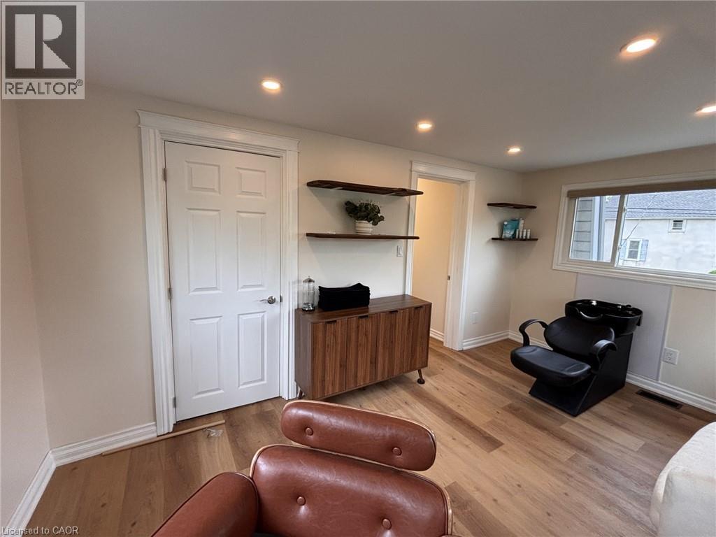 223 West Street, Simcoe, Ontario  N3Y 1S9 - Photo 2 - 40858064