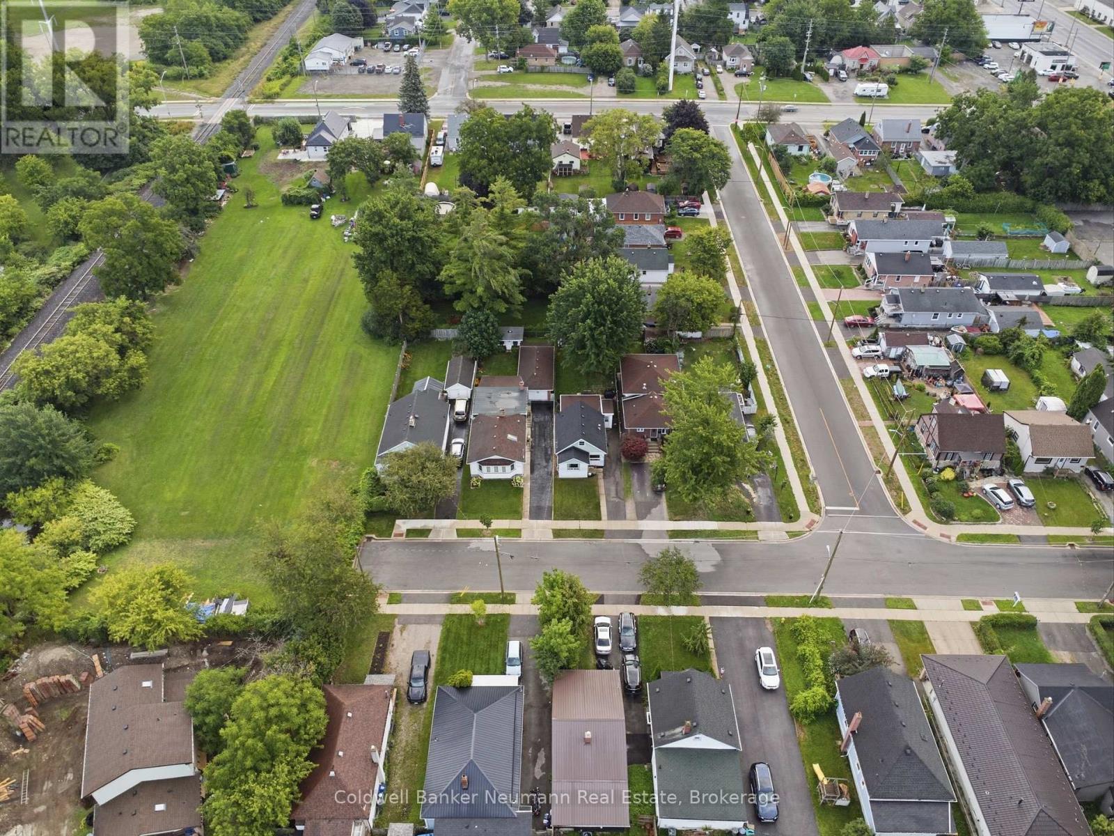 442 Burdick Place, London East (East H), Ontario  N5W 4P6 - Photo 40 - X13709188