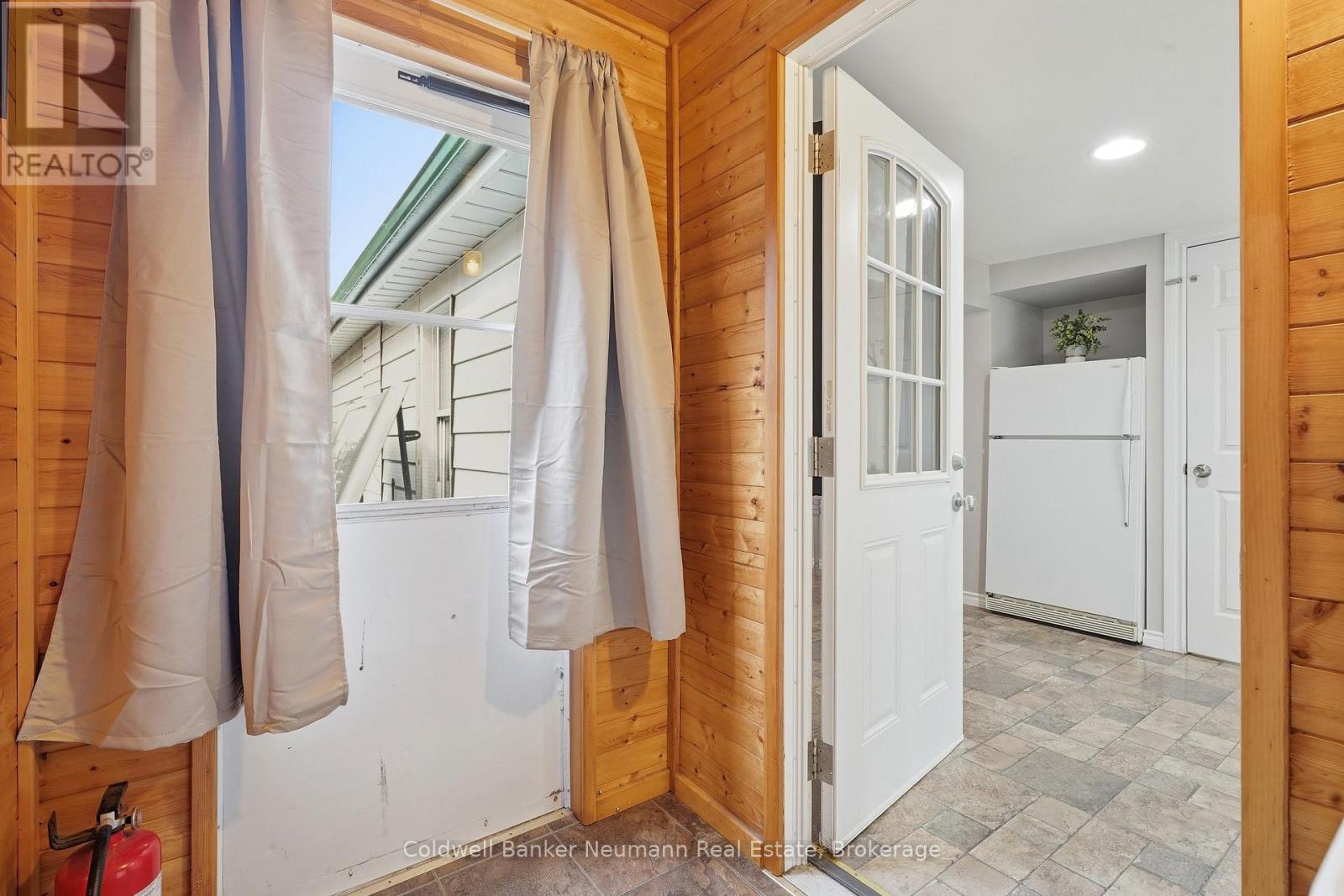 442 Burdick Place, London East (East H), Ontario  N5W 4P6 - Photo 8 - X13709188