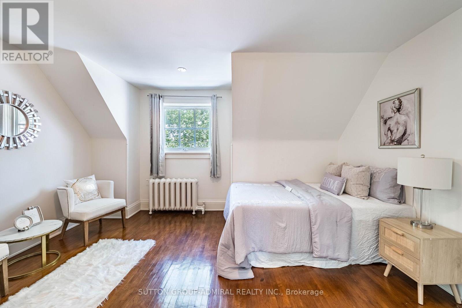 63 Highland Avenue, Toronto, Ontario  M4W 2A2 - Photo 34 - C13542212