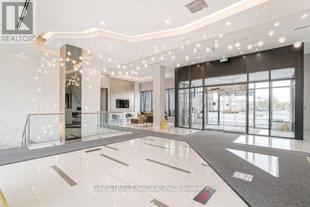 302 - 65 Watergarden Drive, Mississauga, Ontario  L5R 1B2 - Photo 3 - W13709198