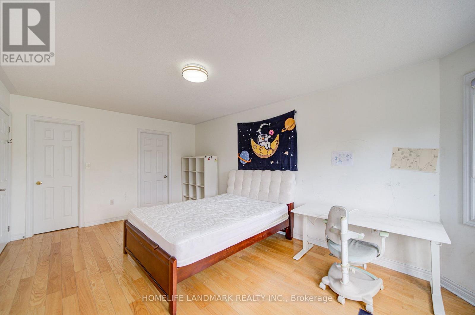 16 Barnstone Drive, Markham, Ontario L6E 2B3 - Photo 20 - N13680534