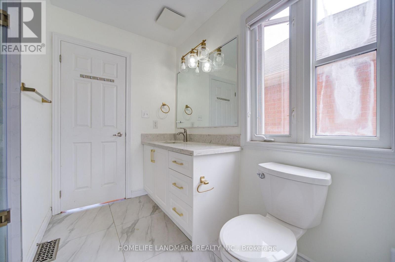 16 Barnstone Drive, Markham, Ontario L6E 2B3 - Photo 32 - N13680534