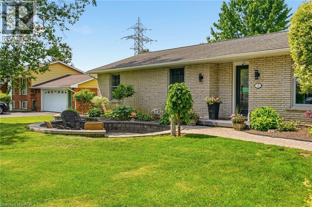 18 Fireside Drive, Flamborough, Ontario  L8N 2Z7 - Photo 4 - 40844429