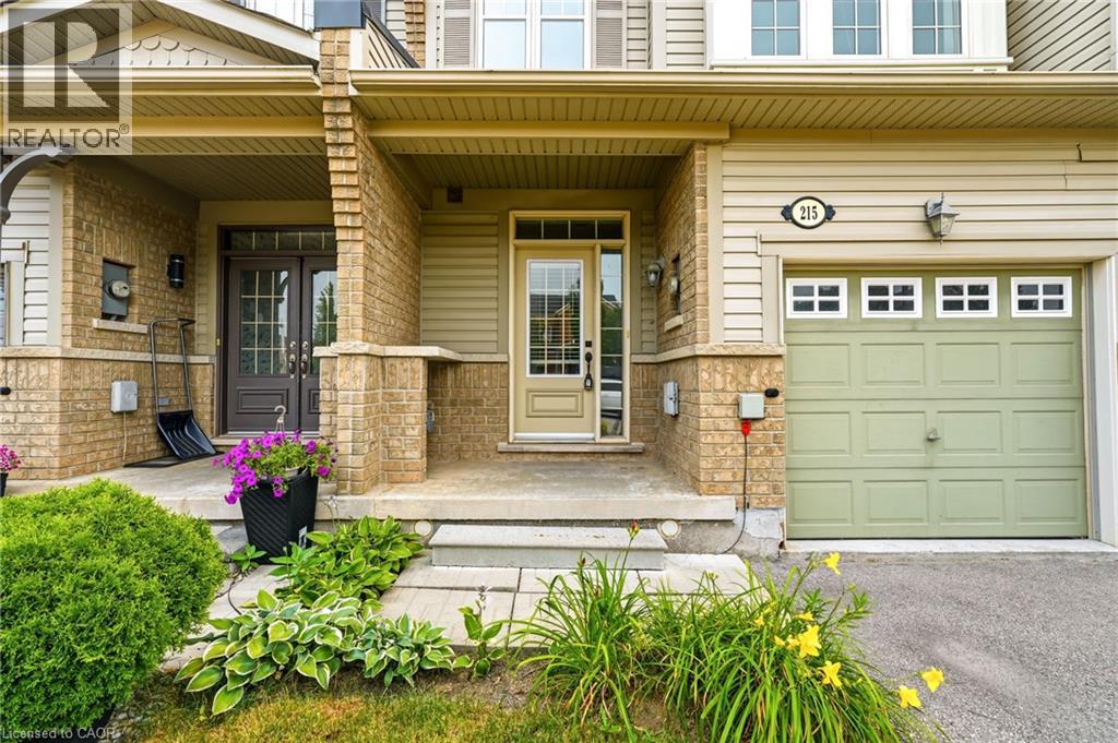 215 Nisbet Boulevard, Waterdown, Ontario L0R 2H9 - Photo 3 - 40849035