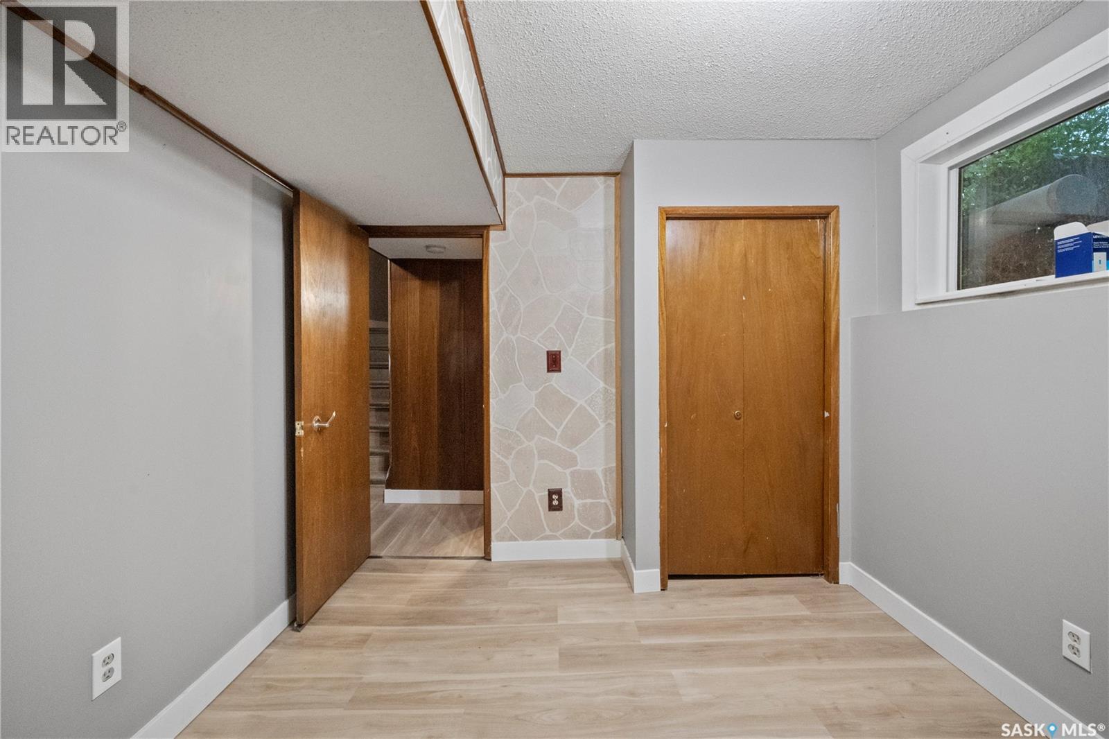 2225 Bedford Avenue E, Regina, Saskatchewan  S4N 0H1 - Photo 21 - SK046550