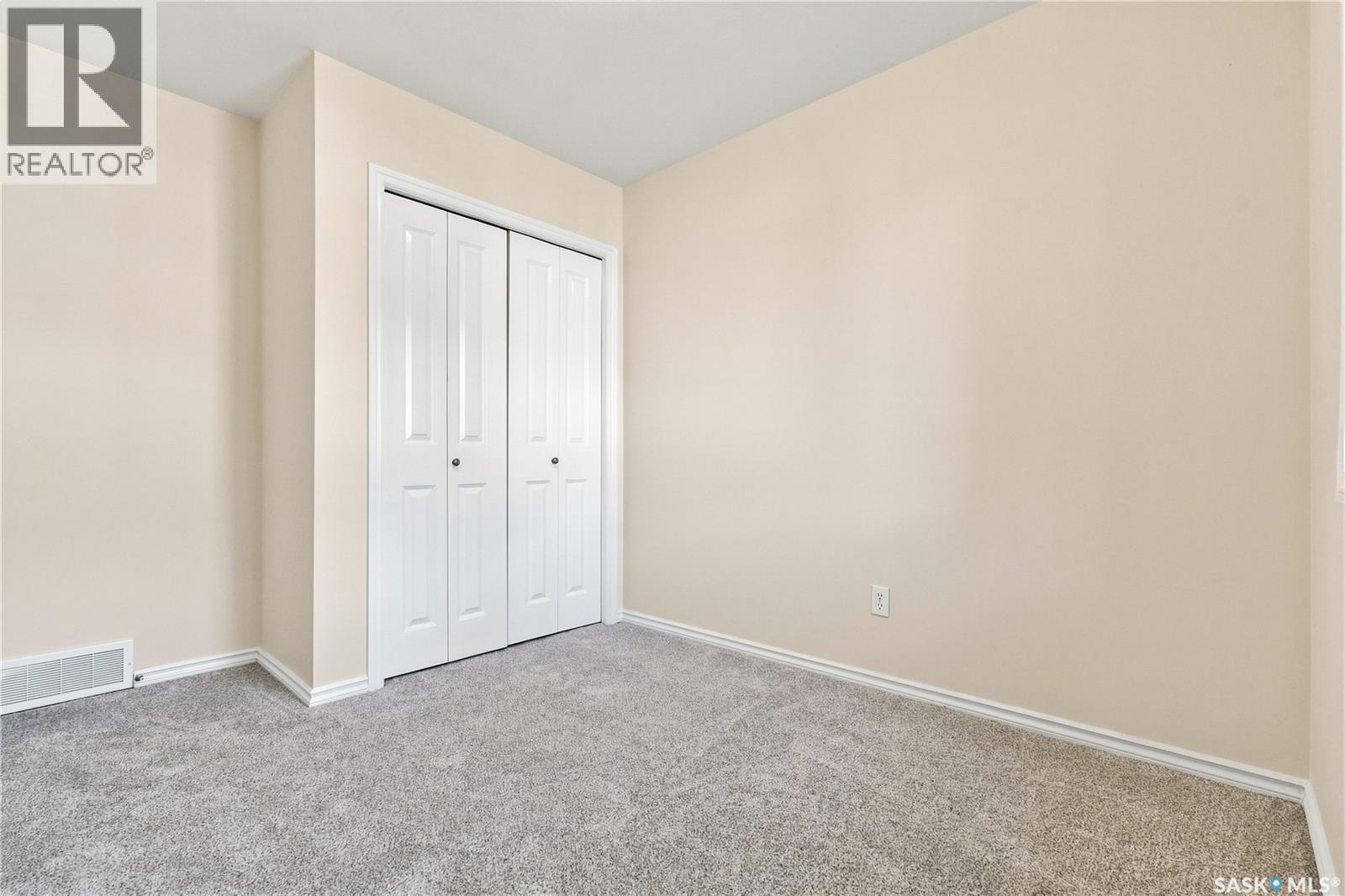 303 303 Slimmon Place, Saskatoon, Saskatchewan  S7V 0A8 - Photo 19 - SK046295