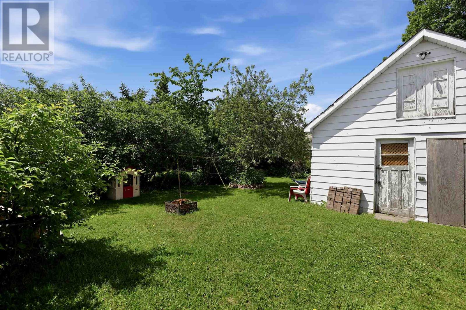 63 Elmwood Ave, Sault Ste. Marie, Ontario  P6B 4V7 - Photo 36 - SM261608