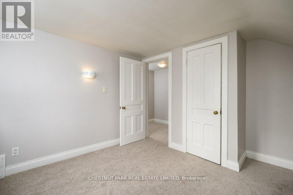 31-33 Washburn Street, Prince Edward County, Ontario  K0K 2T0 - Photo 11 - X13709246