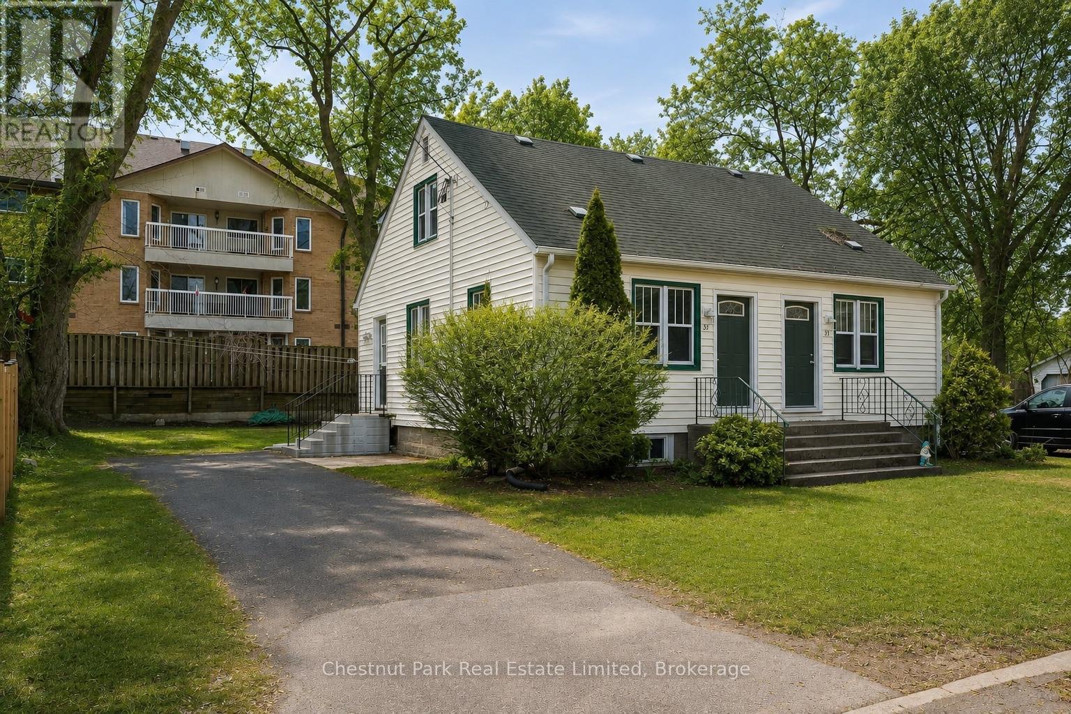 31-33 Washburn Street, Prince Edward County, Ontario  K0K 2T0 - Photo 2 - X13709246