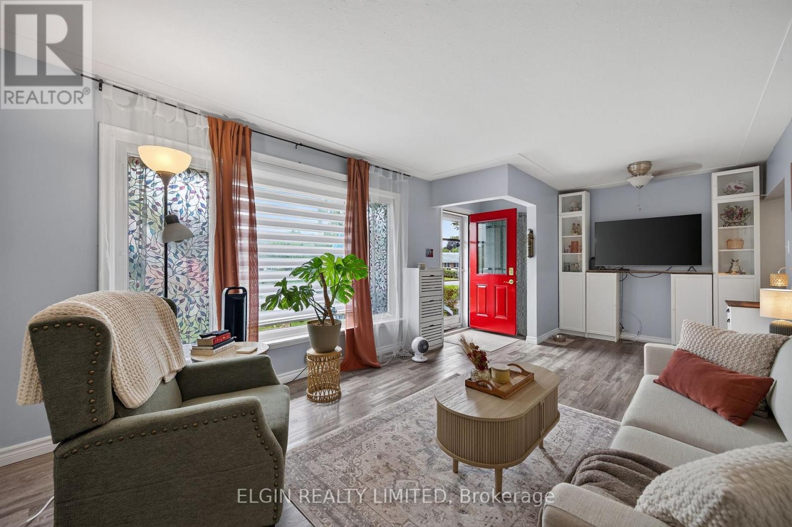 32 Coyne Street, St. Thomas, Ontario  N5R 4X8 - Photo 3 - X13709224