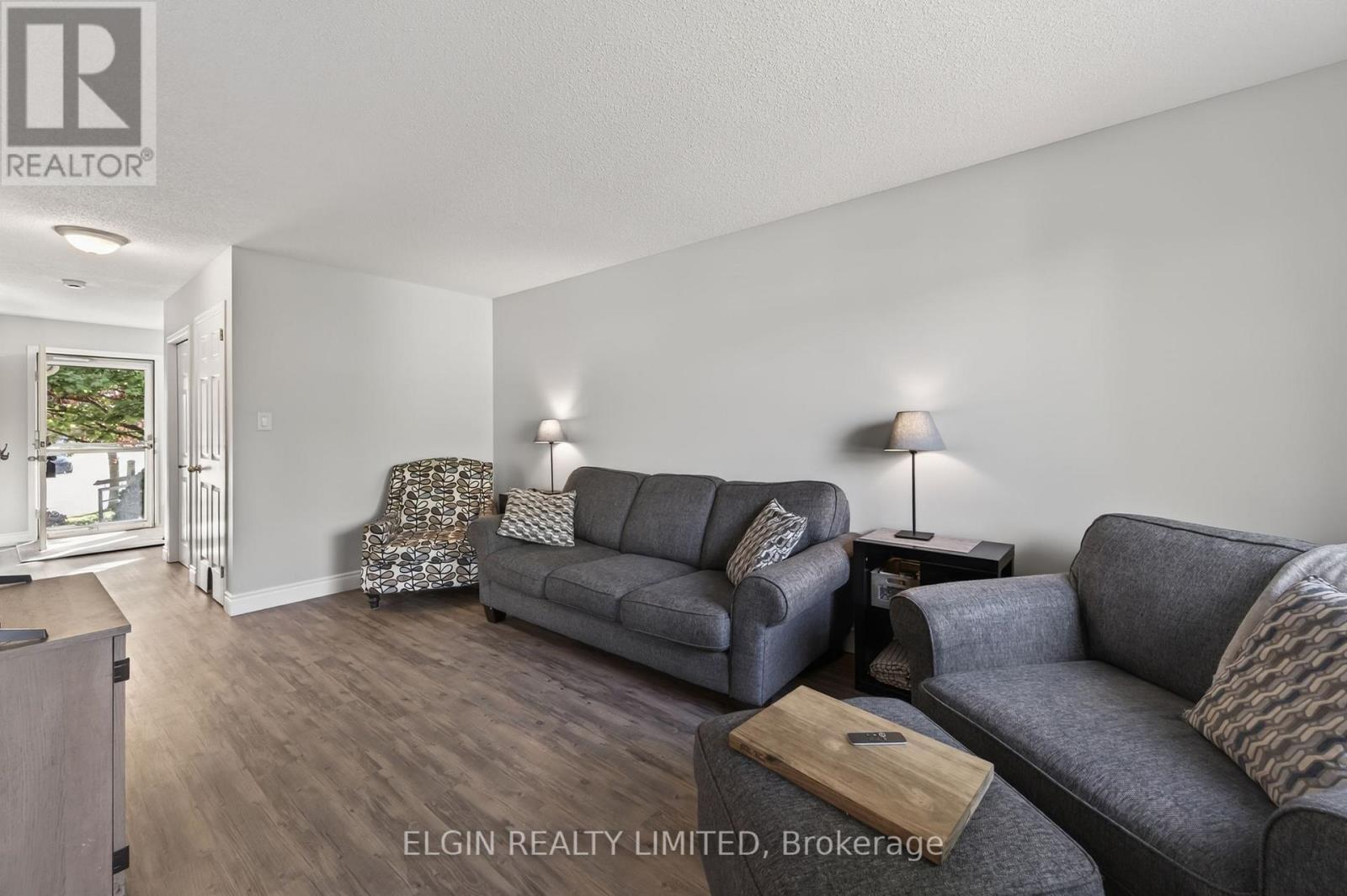 9939 Florence Street, Southwold (Southwold Town), Ontario  N5P 4L3 - Photo 13 - X13709228
