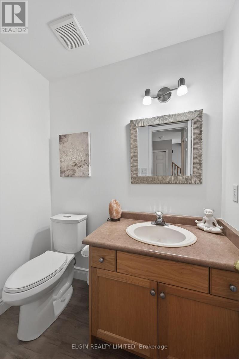 9939 Florence Street, Southwold (Southwold Town), Ontario  N5P 4L3 - Photo 15 - X13709228