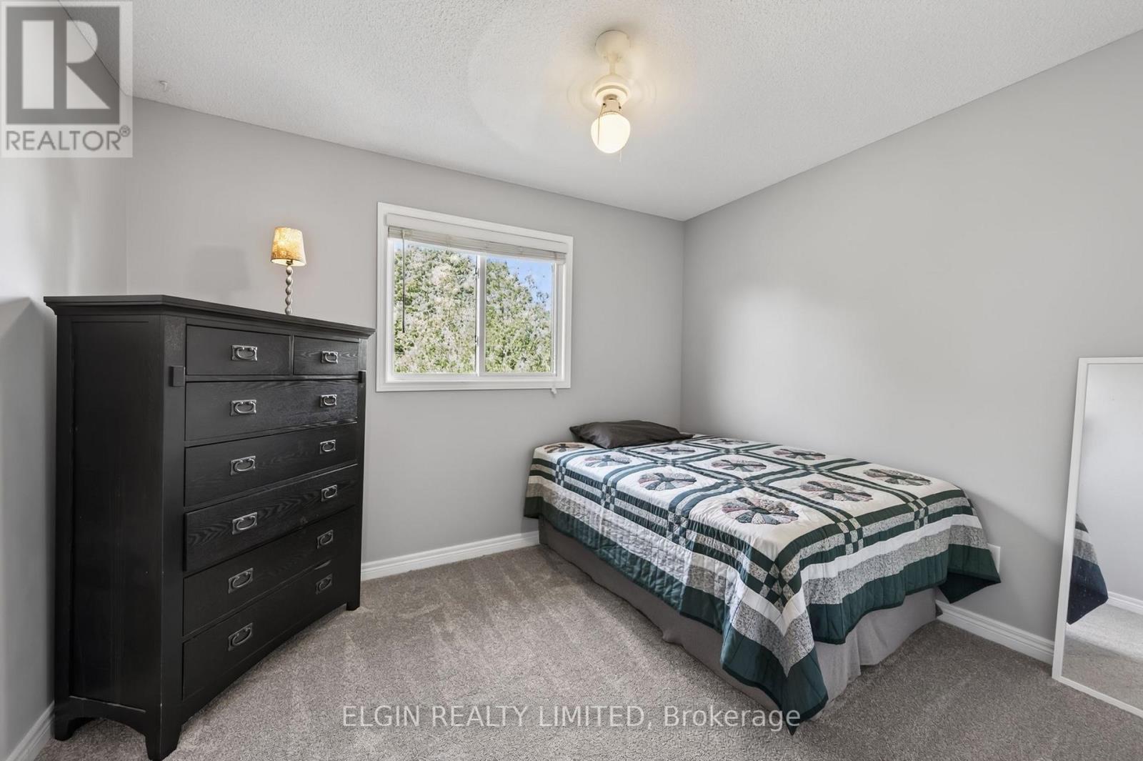 9939 Florence Street, Southwold (Southwold Town), Ontario  N5P 4L3 - Photo 21 - X13709228